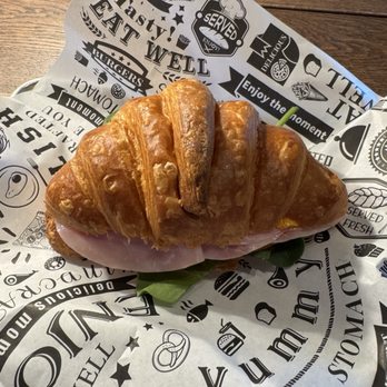 Platform 909 - Ham & Cheese Croissantwich - Coffee & Tea Near Me - Chino Hills, California Platform 909 - Ham & Cheese Croissantwich - Coffee & Tea Near Me - Chino Hills, California