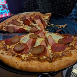 Boston Pizza - Meat pizza