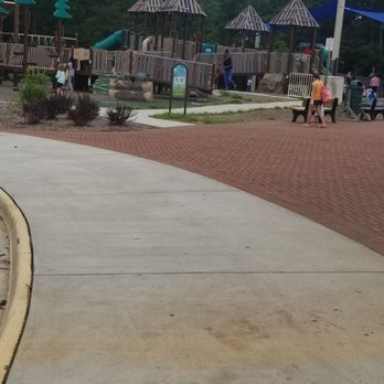 Our Special Harbor Spray Park - Parks Near Me - Alexandria, Virginia