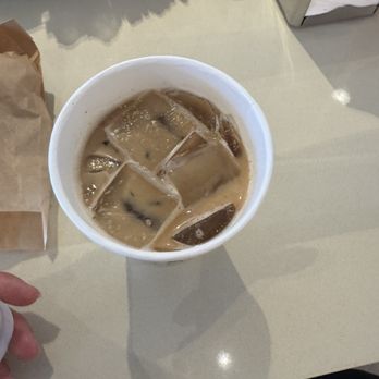 Louis Coffee Bar - iced latte with oat milk and cinnamon syrup - Coffee & Tea Near Me - Los Angeles, California Louis Coffee Bar - iced latte with oat milk and cinnamon syrup - Coffee & Tea Near Me - Los Angeles, California
