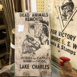 Antiques By The Fountain