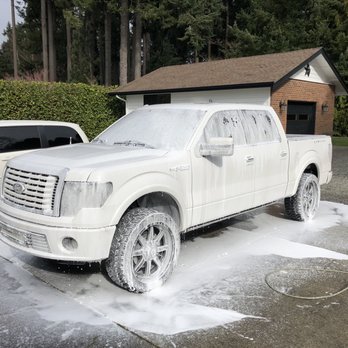 Griot's Garage - Foaming spray wash - Auto Detailing Near Me - Tacoma, Washington Griot's Garage - Foaming spray wash - Auto Detailing Near Me - Tacoma, Washington