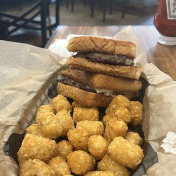 Billy Bob's Burgers Bar & Grill - Patty melt - Burgers Near Me - Waco, Texas Billy Bob's Burgers Bar & Grill - Patty melt - Burgers Near Me - Waco, Texas
