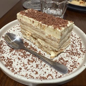 Hamsa - Petite Beurre (Shortbread Cookies, Whipped Cream, Shaved Dark Chocolate) - Mediterranean Near Me - Houston, Texas