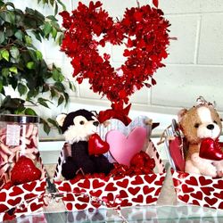 CBD CBG FOR ME - Valentine's Day is around the corner.  Come on in and make up a custom basket for your Valentine!  Limited time only.