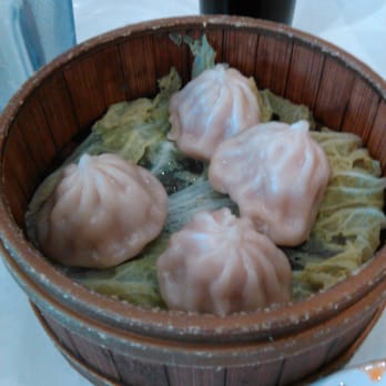 Li Wah - AMAZING soup dumpling. The minute you bite into this it's exploding with flavor. - Dim Sum Near Me - Cleveland, Ohio