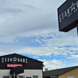 Star Buds Pueblo West - Star Buds Pueblo West Cannabis Dispensary Exterior and Signage