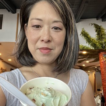 Yogurt Shack - My Irish Mint with Almonds - Ice Cream & Frozen Yogurt Near Me - Lafayette, California