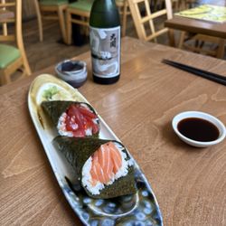 Taro Restaurants - Te-maki rolls
