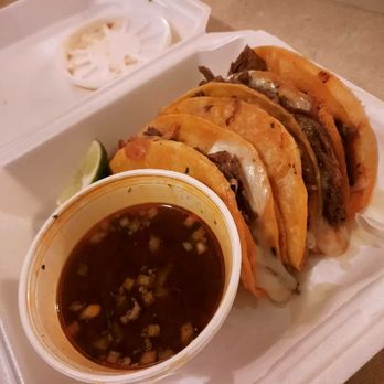 AJ's Tacos - Another angle - Food Trucks Near Me - Columbus, Ohio