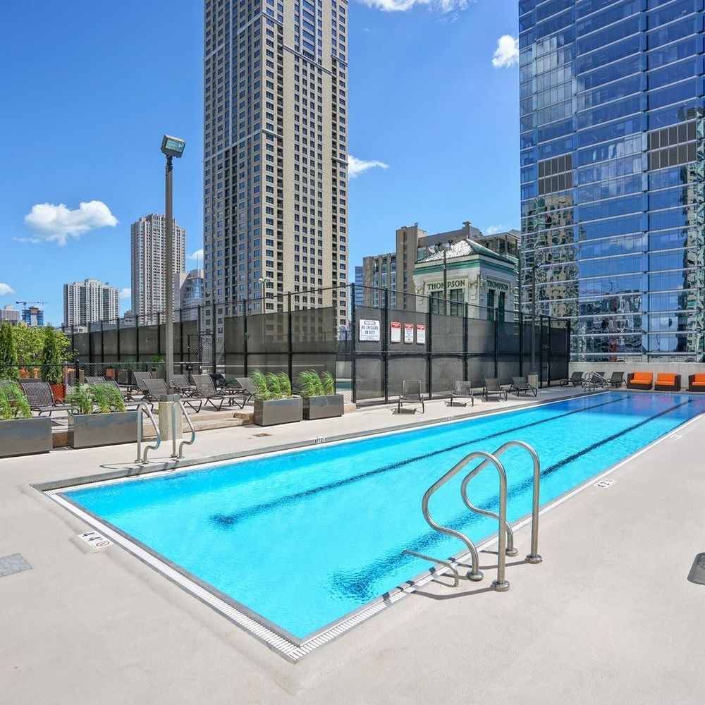 The Sterling Private Residence - Apartments Near Me - Chicago, Illinois The Sterling Private Residence - Apartments Near Me - Chicago, Illinois