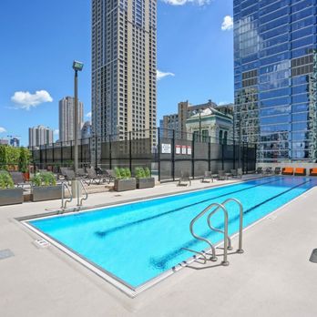 The Sterling Private Residence - Apartments Near Me - Chicago, Illinois The Sterling Private Residence - Apartments Near Me - Chicago, Illinois