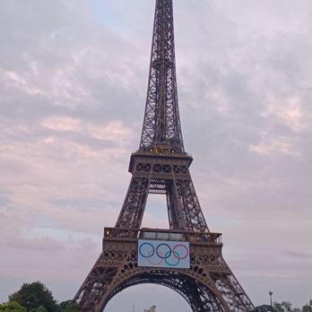 La Tour Eiffel - Landmarks & Historical Buildings Near Me - Paris, 75