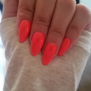 Amazing Nails & Spa - Hailey takes her time and I always leave happy! I never feel like I'm rushed out...She's the best!!! - Nail Salons Near Me - Tracy, California