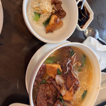 Ren Dumpling & Noodle House - Beef in Tom Yam Noodle Soup - Chinese Near Me - Wilton, Connecticut