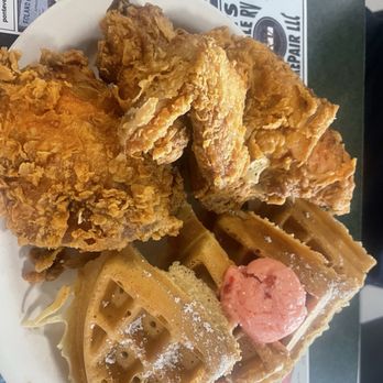 Metro Diner - Fried Chicken & Waffle - Diners Near Me - Ponte Vedra Beach, Florida Metro Diner - Fried Chicken & Waffle - Diners Near Me - Ponte Vedra Beach, Florida