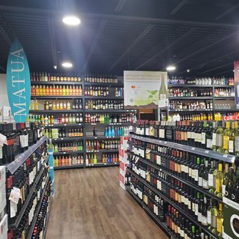 Union Liquors - rows of liquor bottles in a store - Beer, Wine & Spirits Near Me - Cheektowaga, New York Union Liquors - rows of liquor bottles in a store - Beer, Wine & Spirits Near Me - Cheektowaga, New York