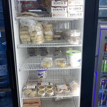 David’s General Store - Pies - Pizza Near Me - Port Sydney, Ontario