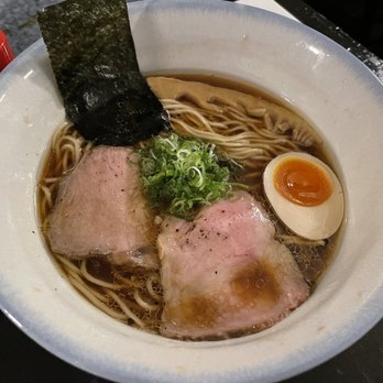 Life Berlin - Shoyu ramen 13.50€ - Japanese Near Me - Berlin, BE