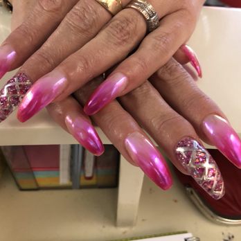 Your Nails - Nail Salons Near Me - Berlin, BE