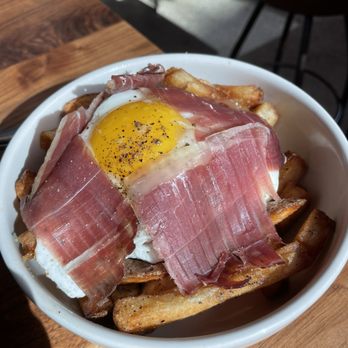 Barcelona Wine Bar - HUEVOS ESTRELLADOS Mangalica, Garlic Aioli, Sunny Side Up Egg - Wine Bars Near Me - Pittsburgh, Pennsylvania