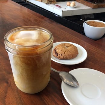 Courier Coffee Roasters - Coffee Roasteries Near Me - Portland, Oregon