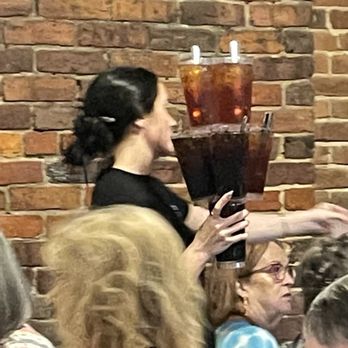 Bell Buckle Cafe - How do they do that??? - American Near Me - Bell Buckle, Tennessee