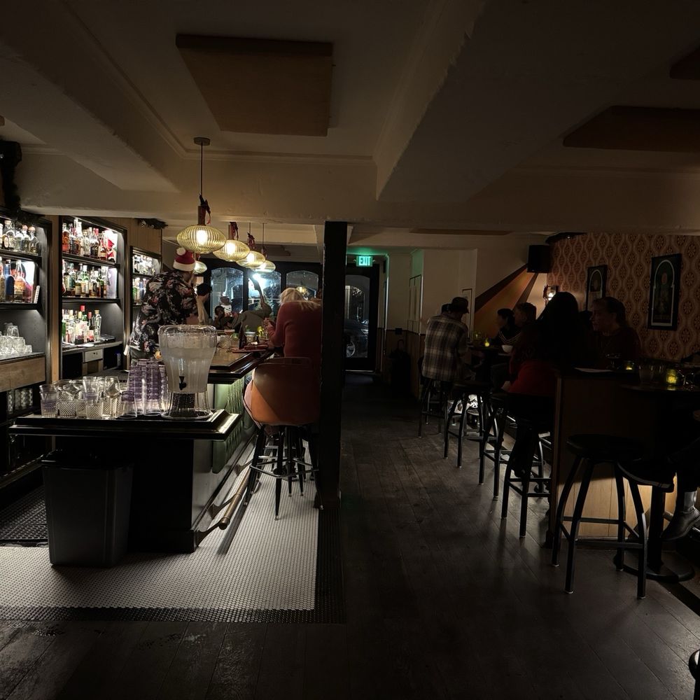 For The Record - Cocktail Bars Near Me - San Francisco, California