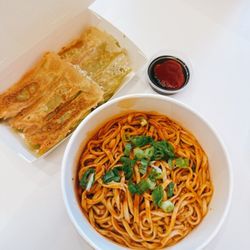 Combo 4: Signature Noodle + Veggie potstickers