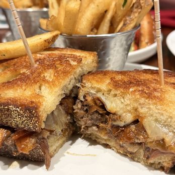 Gordon Ramsay Burger - Burgers Near Me - Las Vegas, Nevada Gordon Ramsay Burger - Burgers Near Me - Las Vegas, Nevada
