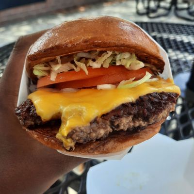 Boo’s Burgers by null