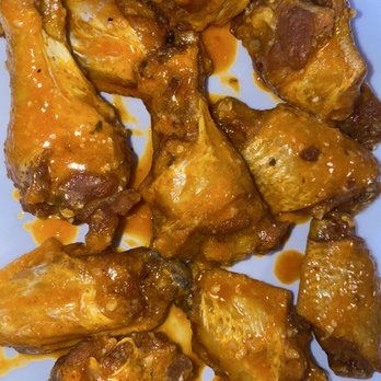 North End Bar & Grill - Medium garlic parm wings - Pubs Near Me - Kenmore, New York North End Bar & Grill - Medium garlic parm wings - Pubs Near Me - Kenmore, New York