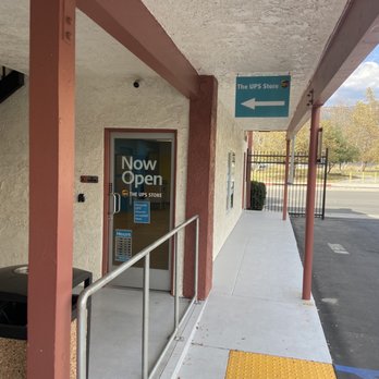 The UPS Store - Printing Services Near Me - Azusa, California