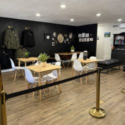 Sanders Coffee - Inside