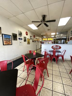 Bubby's Beefs & Red Hots by null