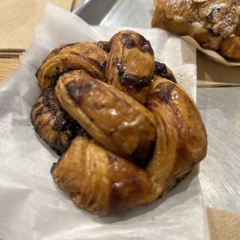 Born & Bread Bakehouse - Bakeries Near Me - Lakeland, Florida