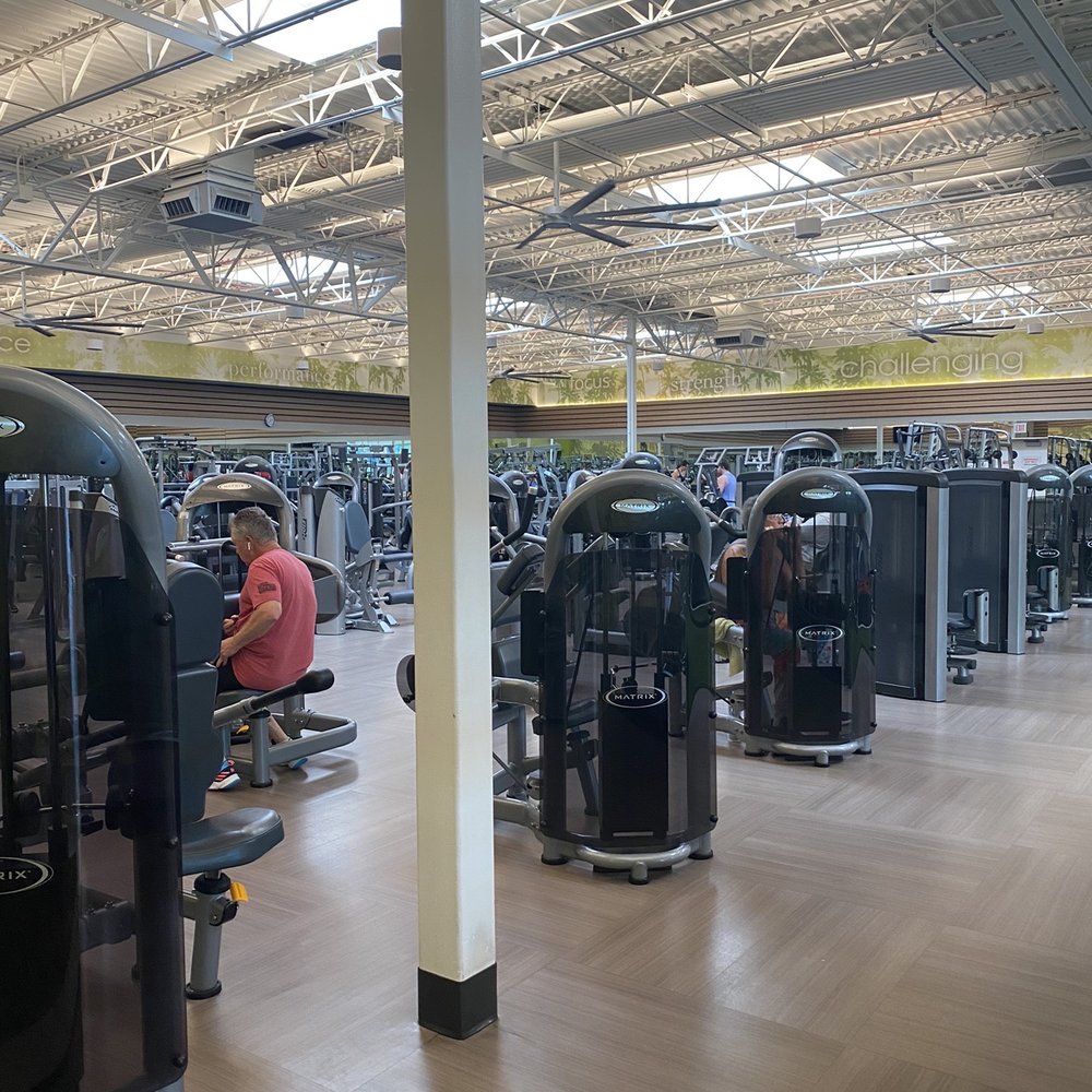 LA Fitness - Machines & weights - Gyms Near Me - Niles, Illinois LA Fitness - Machines & weights - Gyms Near Me - Niles, Illinois