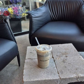 Florist Bar - Black sesame latte - Coffee & Tea Near Me - Queens, New York Florist Bar - Black sesame latte - Coffee & Tea Near Me - Queens, New York