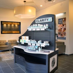 Hand & Stone Massage and Facial Spa