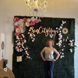 Dena, sin city yoga teacher