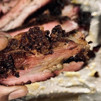 Fat Cap - Up close at the marbling, dry rub and charring - Barbeque Near Me - South Bend, Indiana Fat Cap - Up close at the marbling, dry rub and charring - Barbeque Near Me - South Bend, Indiana