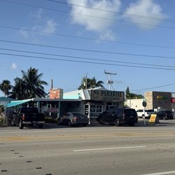 Paradise Cuban Restaurant - There is dining inside with AC (small so seats limited)?