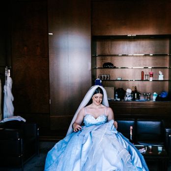 Ari Tailoring - Sewing & Alterations Near Me - Rancho Cordova, California
