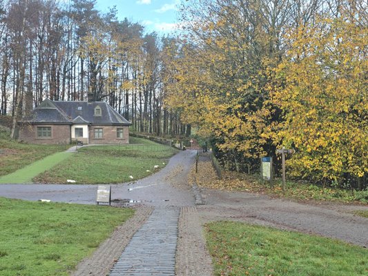 Doune Castle by null