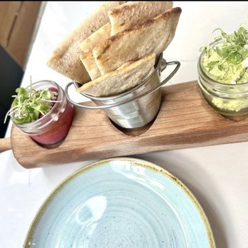 Sixty Vines - Hummus and pita - New American Near Me - Boca Raton, Florida Sixty Vines - Hummus and pita - New American Near Me - Boca Raton, Florida