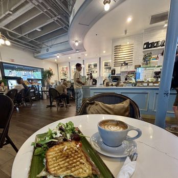 Republik Coffee Burbank - Cafes Near Me - Burbank, California