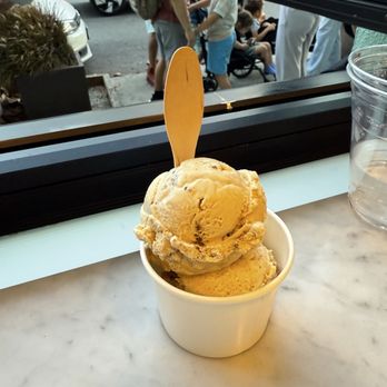 Bi-Rite Creamery - Carrot Cake, tiramisu - Ice Cream & Frozen Yogurt Near Me - San Francisco, California Bi-Rite Creamery - Carrot Cake, tiramisu - Ice Cream & Frozen Yogurt Near Me - San Francisco, California