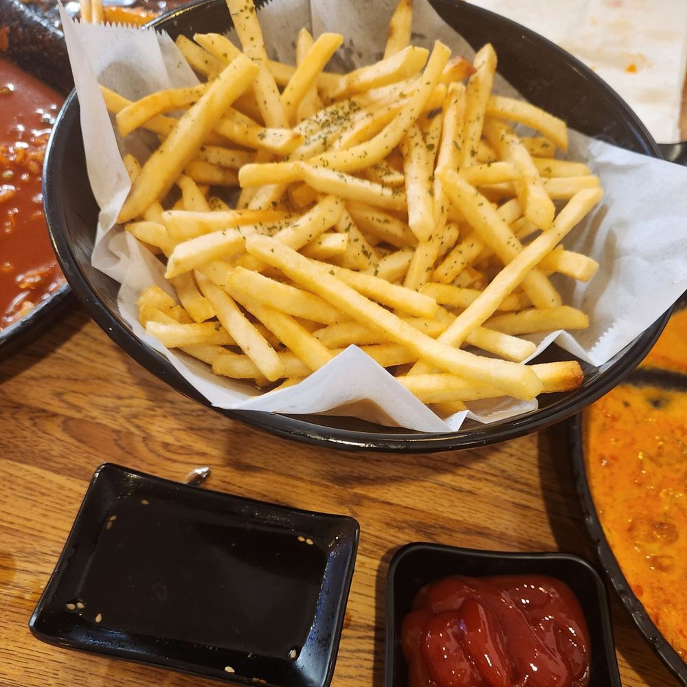 Halgatteok - French Fries - Korean Near Me - Federal Way, Washington Halgatteok - French Fries - Korean Near Me - Federal Way, Washington