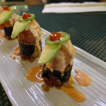 Cafe Sakana - Sushi Bars Near Me - Newport Beach, California