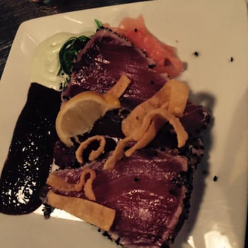 Conch Republic Seafood - Tuna tataki - Seafood Near Me - Key West, Florida